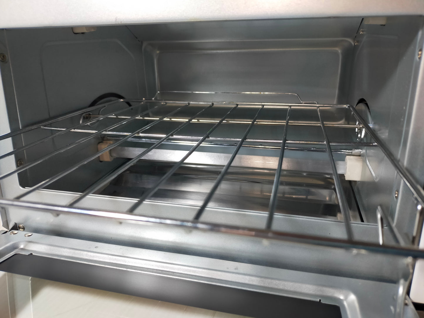 【深草店】 トースター ドウシシャ OTW-122
2022年製