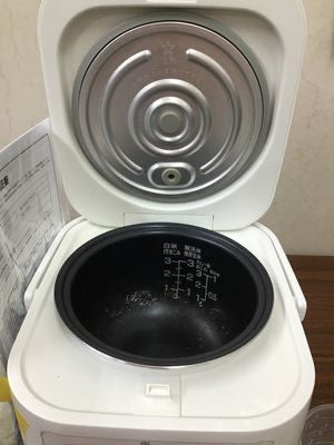 【深草店】 炊飯器 ニトリ SN-A5WH 2021年製 三合
2021年製