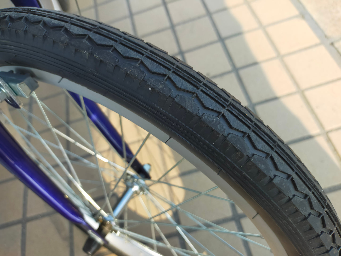 【サテライト】 折りたたみ自転車 コーナン SOUTHERNPORT 20インチ