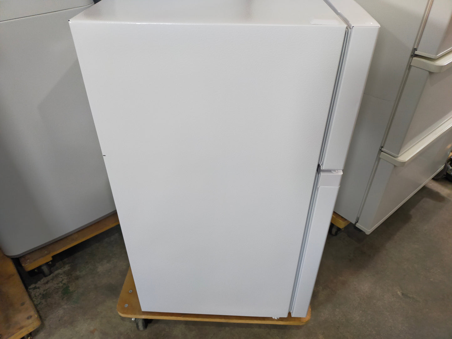 【深草店】冷蔵庫 アイリスオーヤマ PRC-B092D-W 87L 2024年製