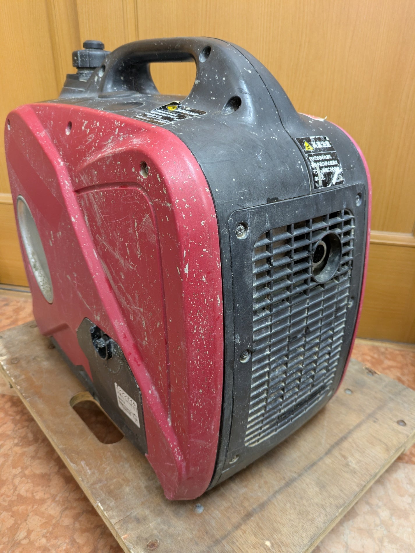 【倉庫保管】 工進 インバーター発電機 (定格出力1.6kVA) GV-16i