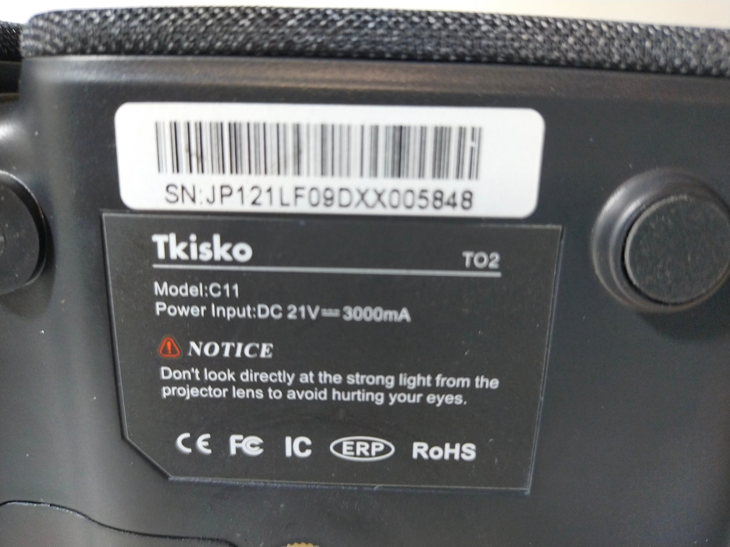 【サテライト】 プロジェクター Tkisko C11