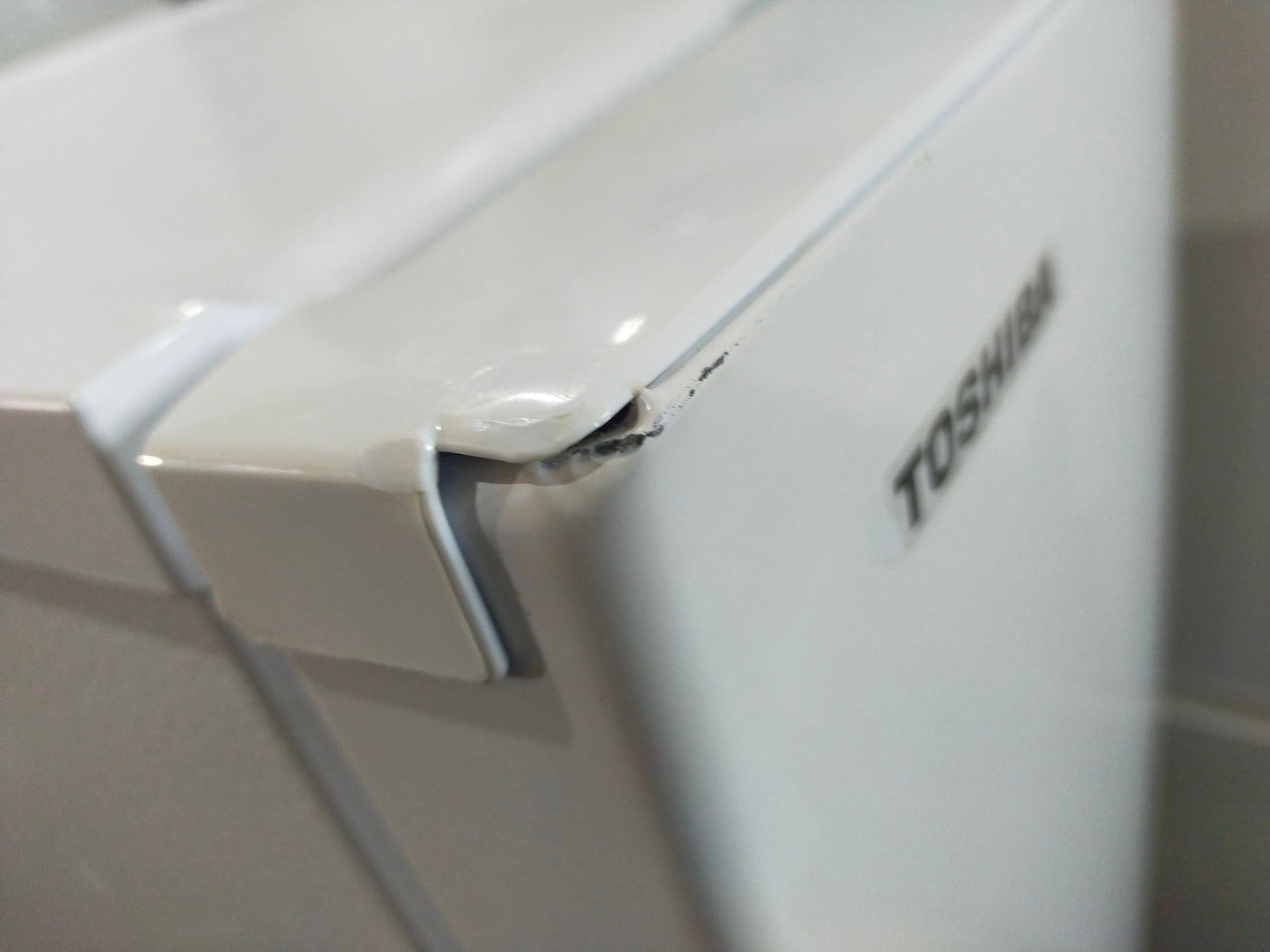 【深草店】冷蔵庫 東芝 GR-R15BS-W 153L 2019年製