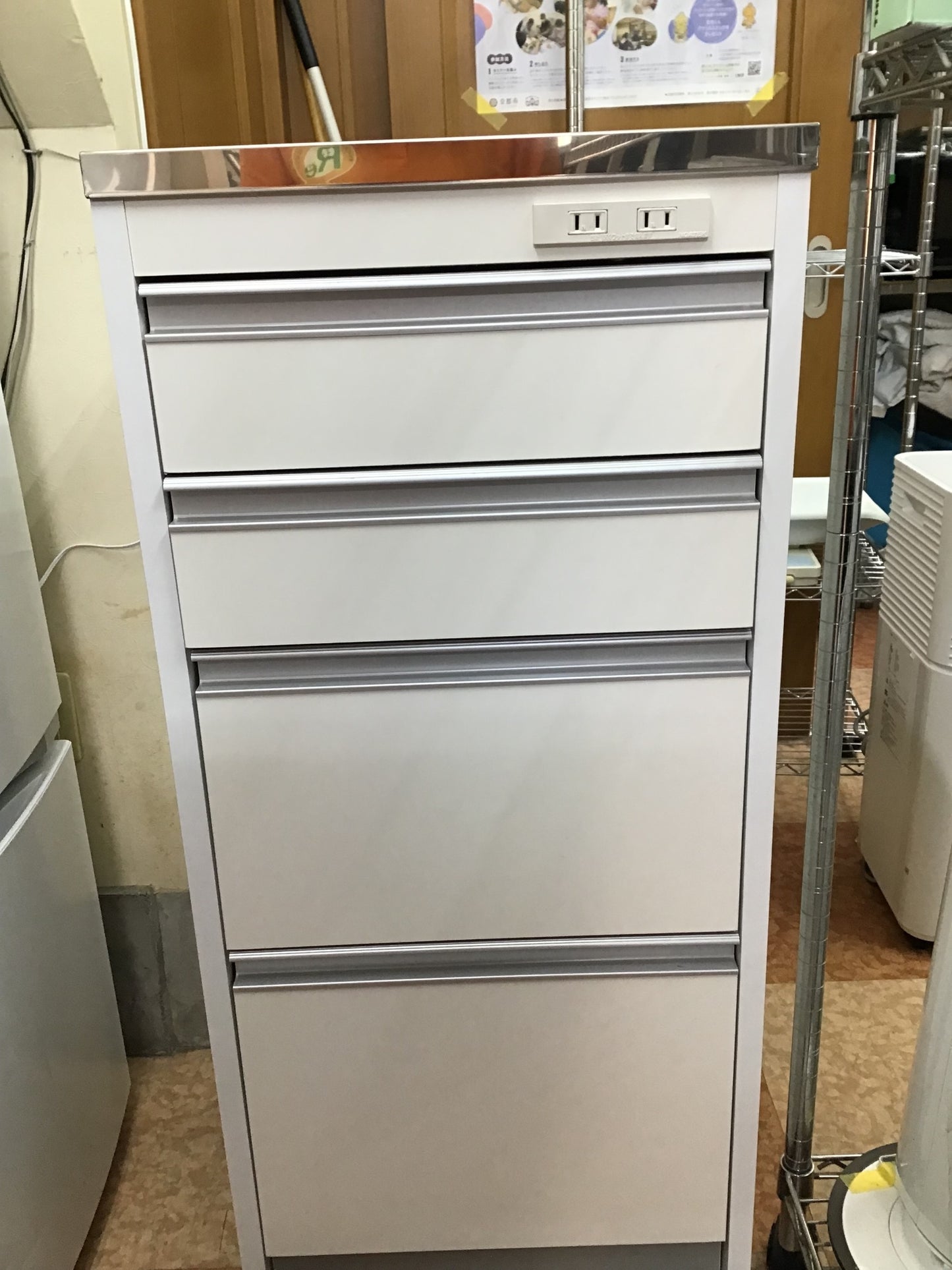 【深草店】 食器棚 幅45 高さ98 奥行45.5