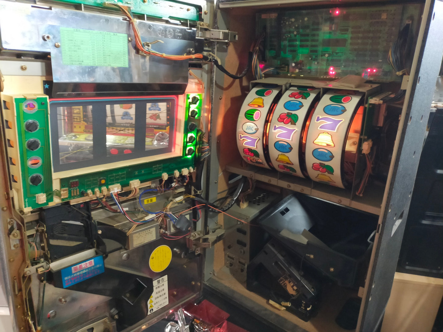 【サテライト】パチスロ実機 クランキーコンテスト 4号機 【発送不可】