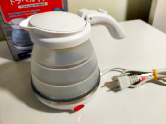 【サテライト】 折りたためるトラベルケトル 0.5L MBE-TK02