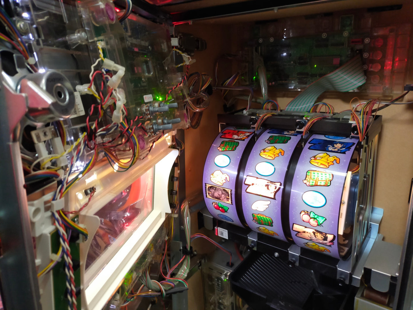 【サテライト】パチスロ実機 ツインエンジェル3 5号機 【発送不可】