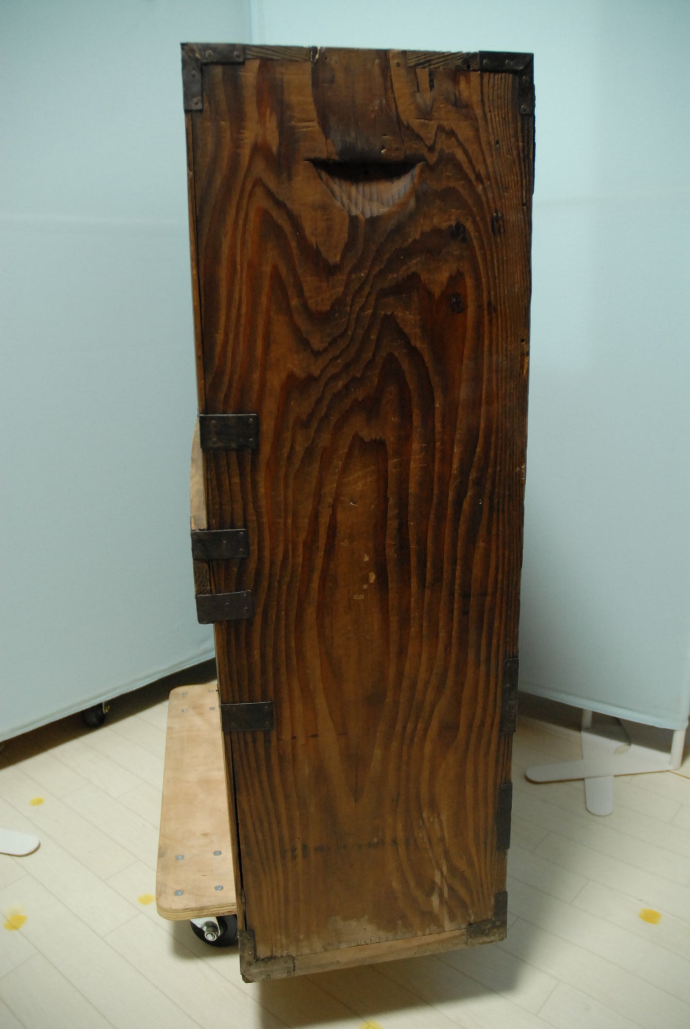 薬棚 薬箪笥 アンティーク ヴィンテージ 古家具 時代家具 レトロ 引き出し24杯 幅87cm 奥行き30cm 高さ91cm W