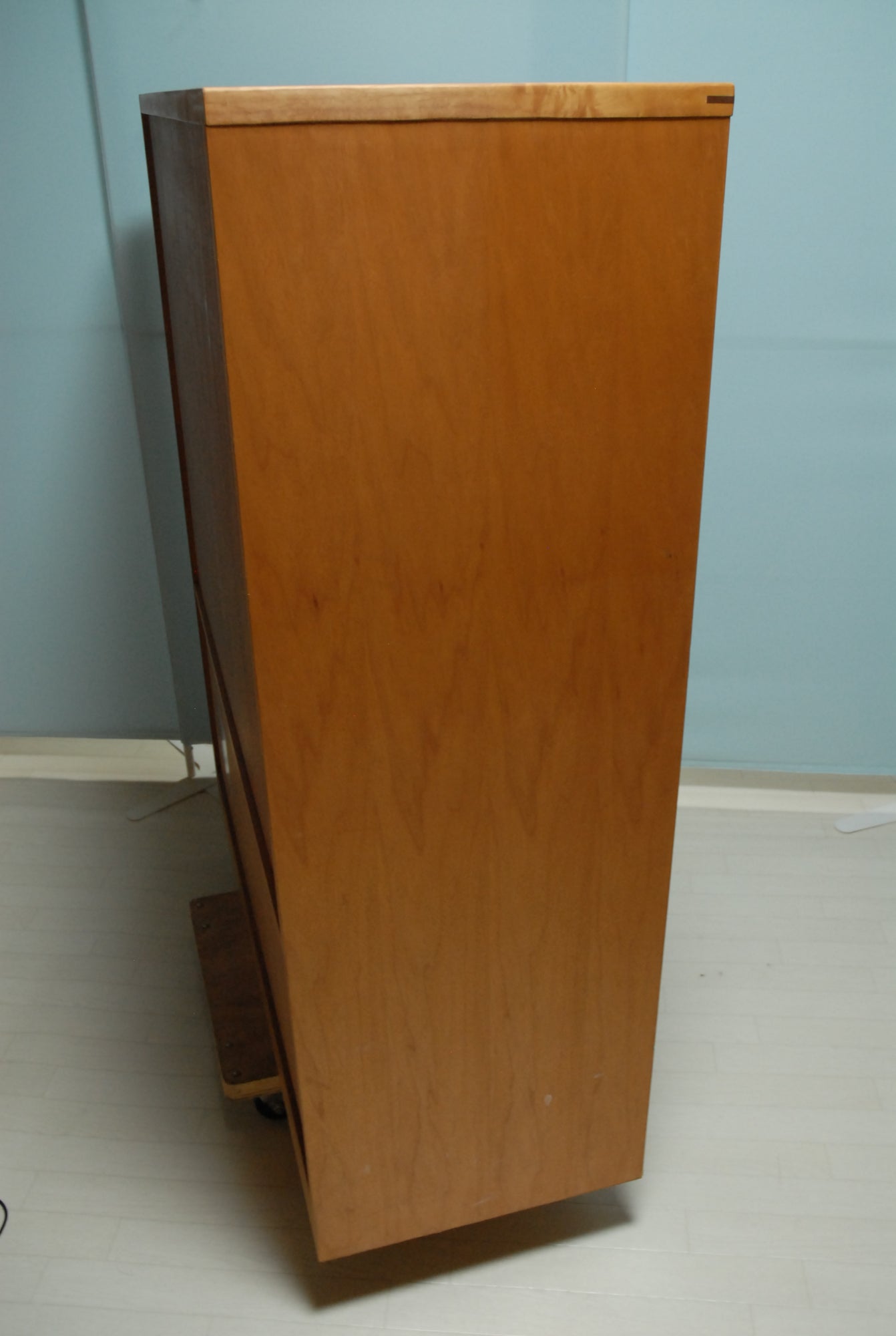 【倉庫保管】アクタス キャビネット 食器棚 飾り棚 朝日木材加工 幅105cm 奥行き 42cm 高さ125cm