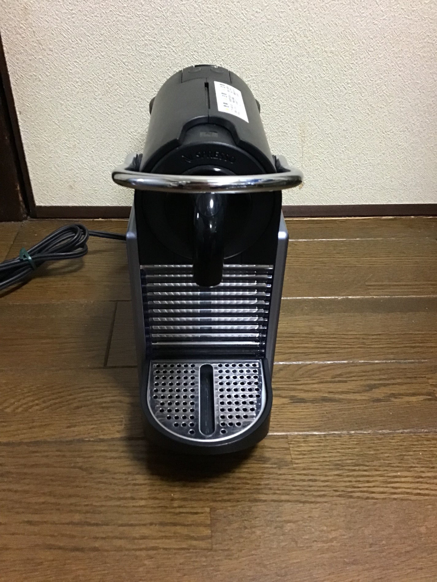 【深草店】コーヒーメーカー　ネスプレッソ　2011