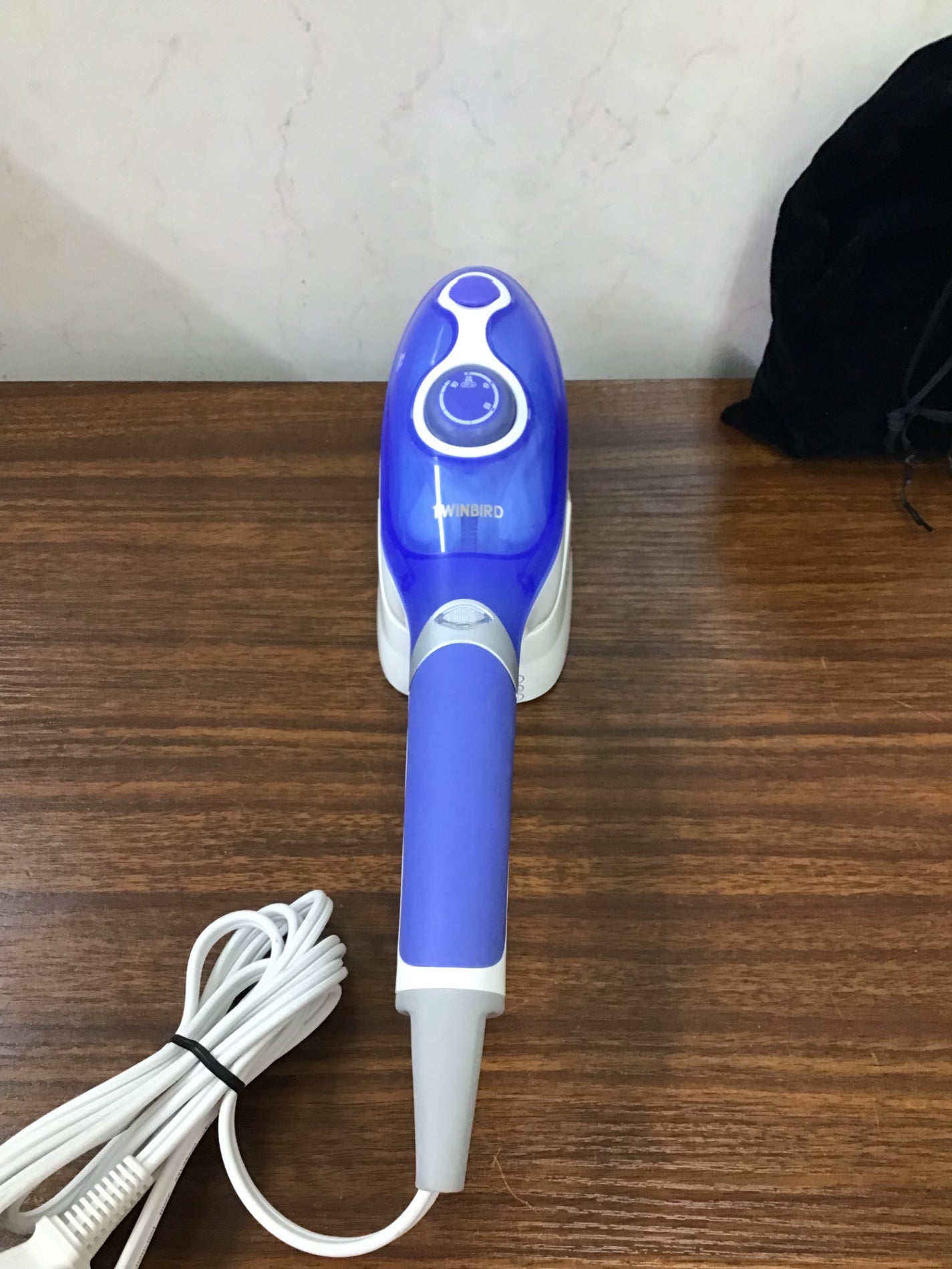 【深草店】 スチームアイロン　ツインバード　SA-4084