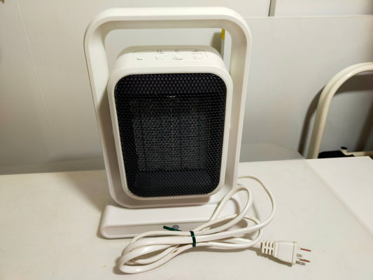 【サテライト】 セラミックヒーター アビテラックス ACH1200W-WH  2023年製