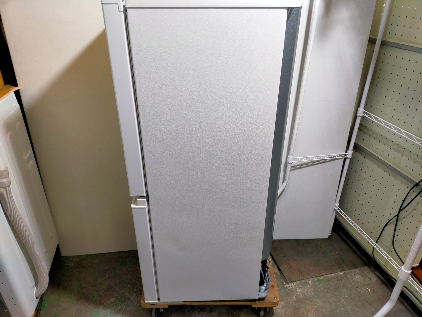 【サテライト】冷蔵庫 アクア AQR-13E8-W 126L 2022年製