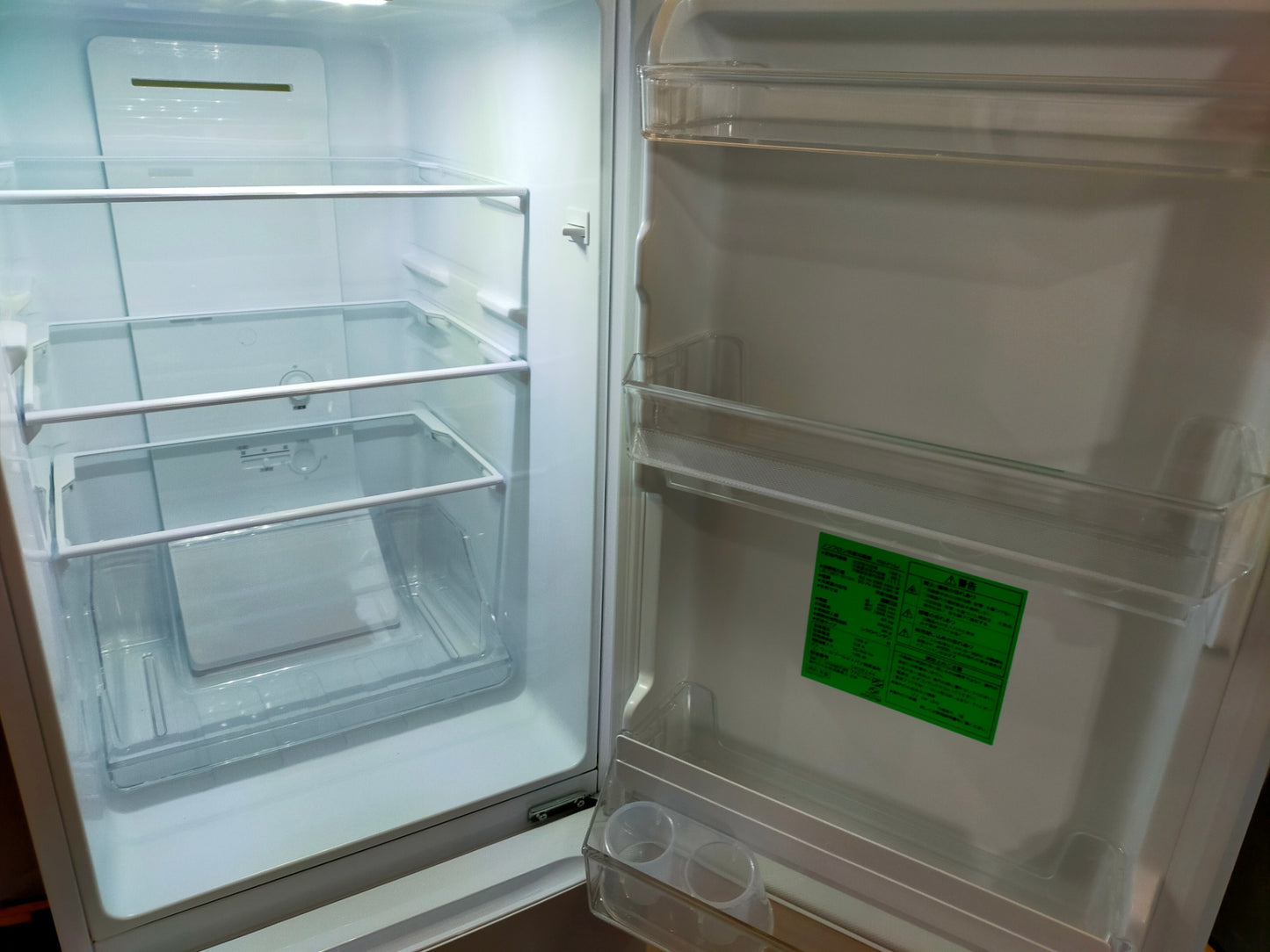 【サテライト】冷蔵庫 ヤマダ電機 YRZ-F15J-W 156L 2021年製