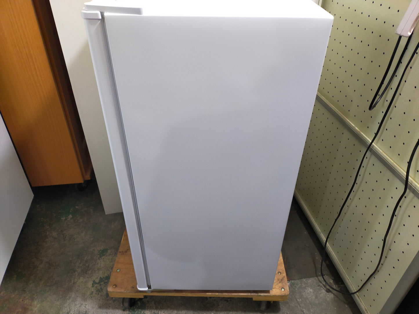 【サテライト】冷蔵庫 アイリスオーヤマ IRJD-9A-W 93L 2022年製