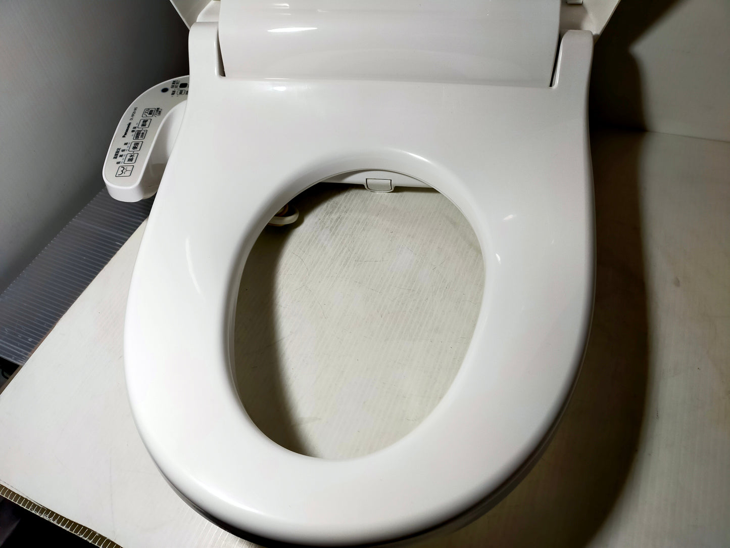 【サテライト】 温水洗浄便座 ビューティ・トワレ パナソニック DL-RP20  2021年製