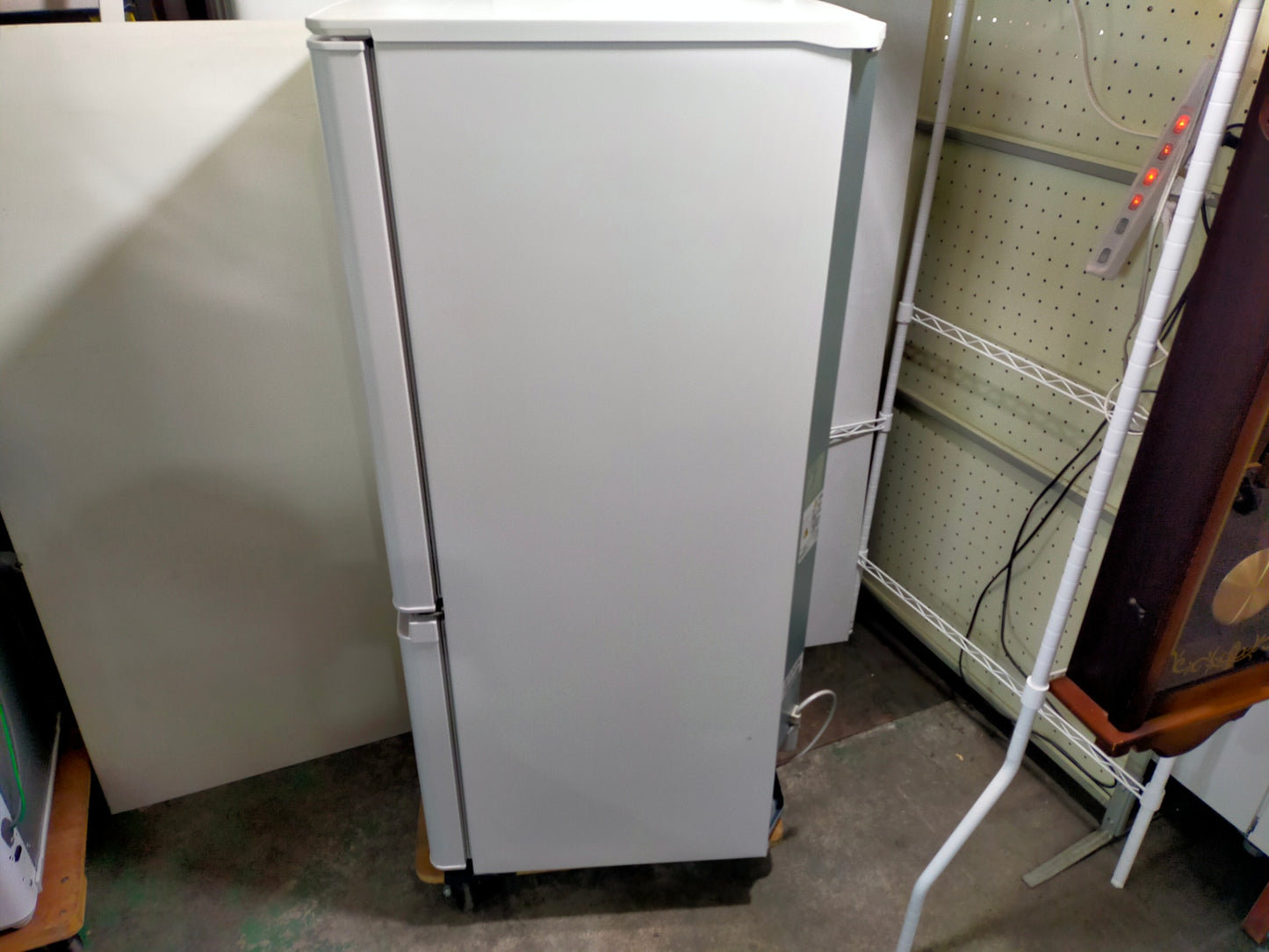 【サテライト】冷蔵庫 三菱電機 MR-P15F-W 146L 2020年製