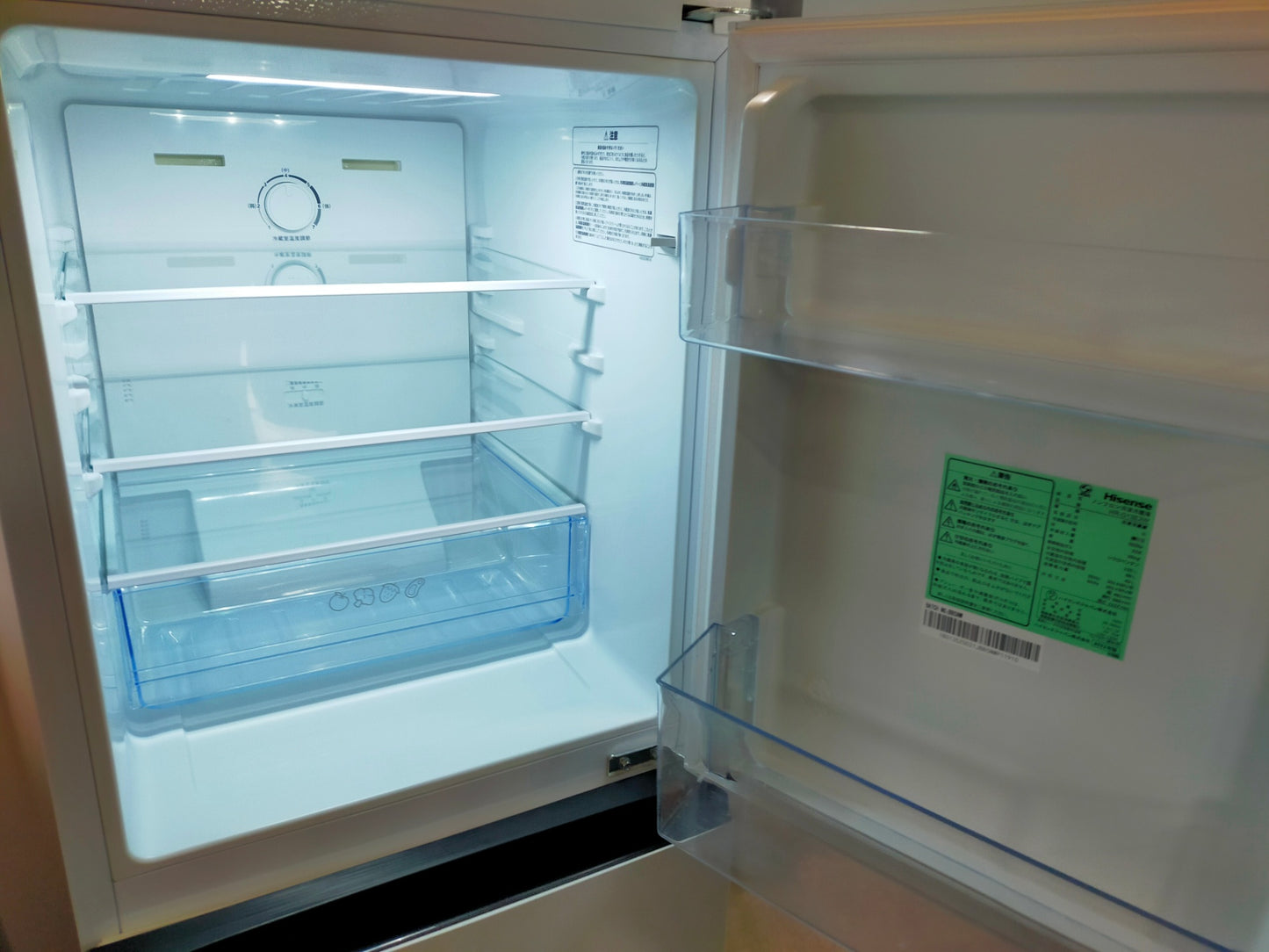 【サテライト】冷蔵庫 ハイセンス HR-D13E2W 135L 2022年製