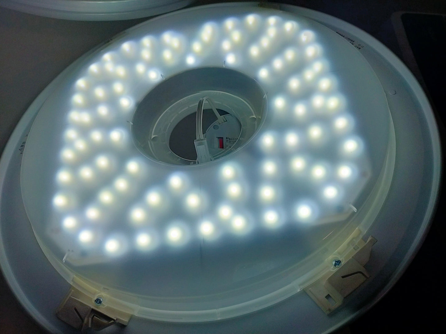 【サテライト】 LEDシーリングライト NEC 12畳用 HLDZ12614-KN  2022年製