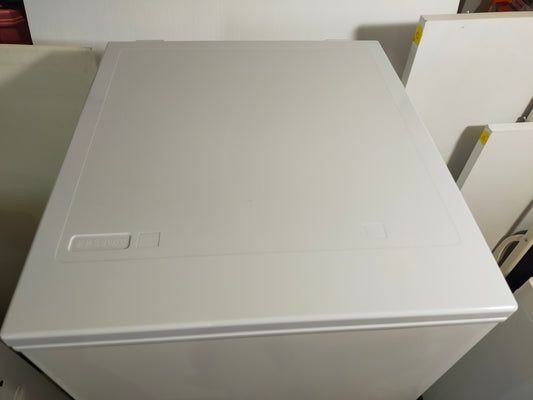 【サテライト】冷蔵庫 アビテラックス AR-131 139L 2024年製