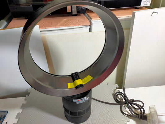 【サテライト】 テーブルファン ダイソン AM06  2017年製