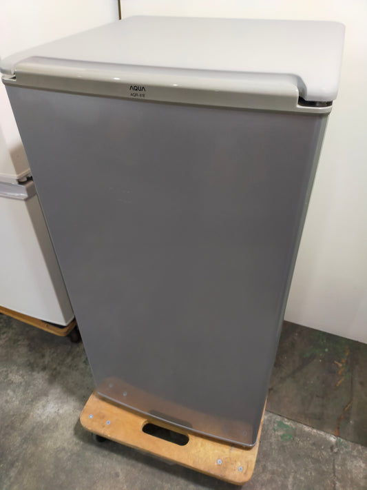 【深草店】冷蔵庫 アクア AQR-81E-S 75L 2017年製