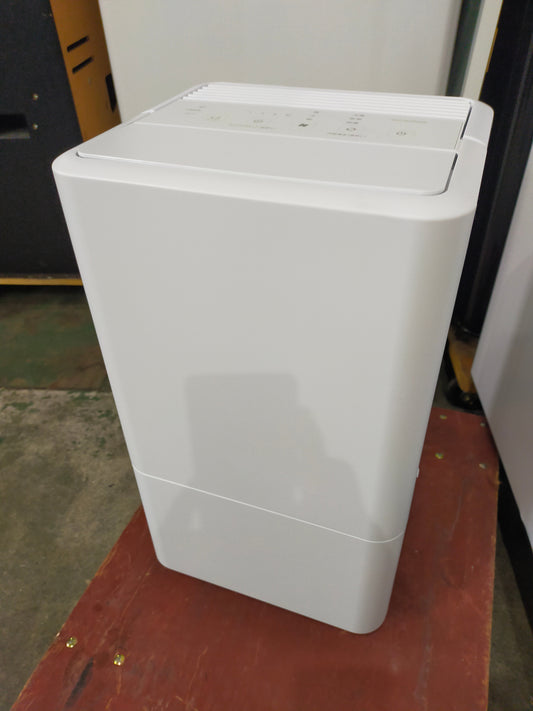 【サテライト】 コンパクトクーラー アイリスオーヤマ ICP-0301G 

 2024年製