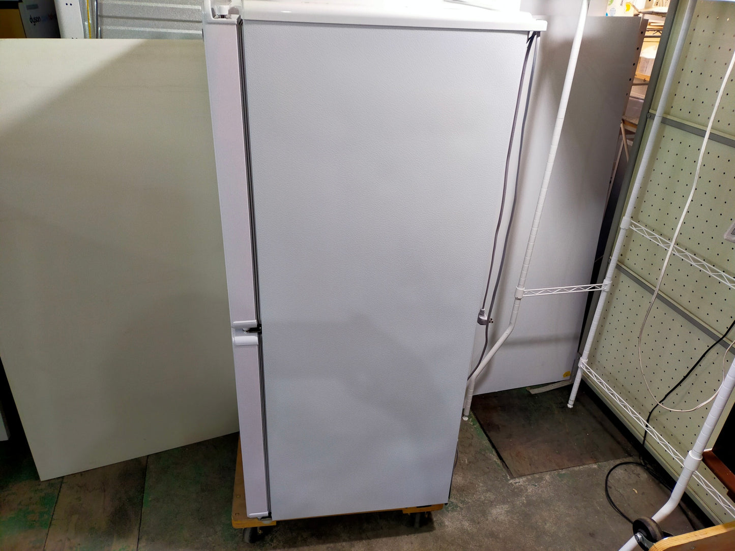 【サテライト】冷蔵庫 ハイアール JR-NF148B-W 148L 2022年製