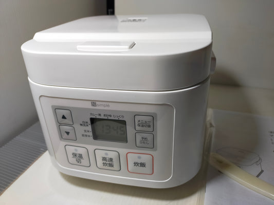 【サテライト】 炊飯器 ニトリ 3合炊き SN-A5WH 

 2021年製
