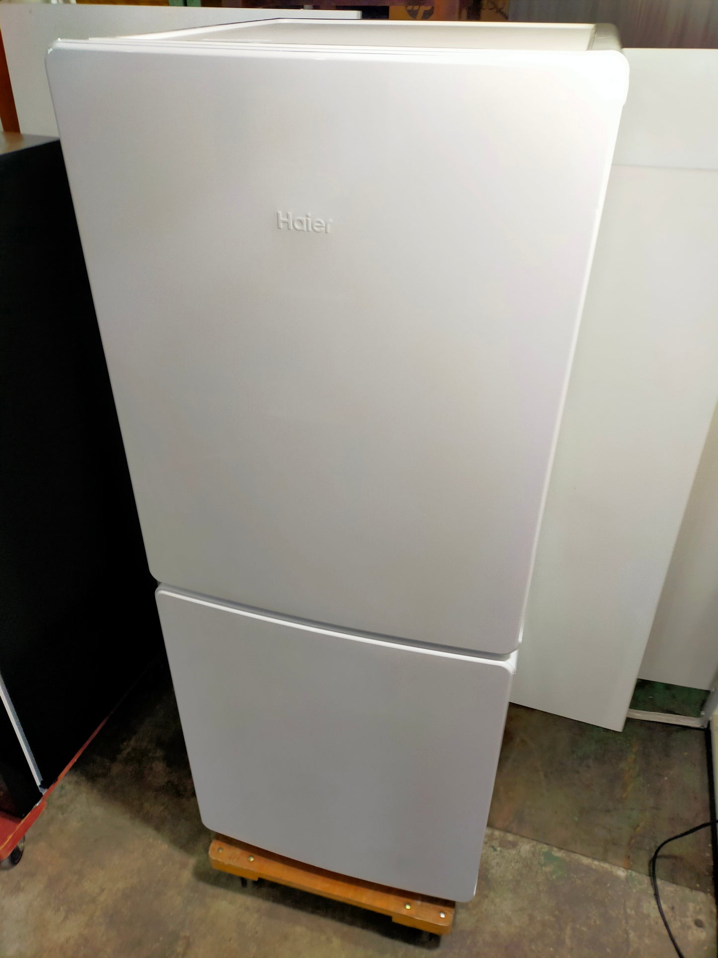 【サテライト】冷蔵庫 ハイアール JR-NF148DK 148L 2023年製