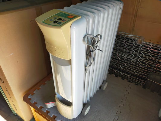 【サテライト】 オイルヒーター ユーレックス AN8B2TC