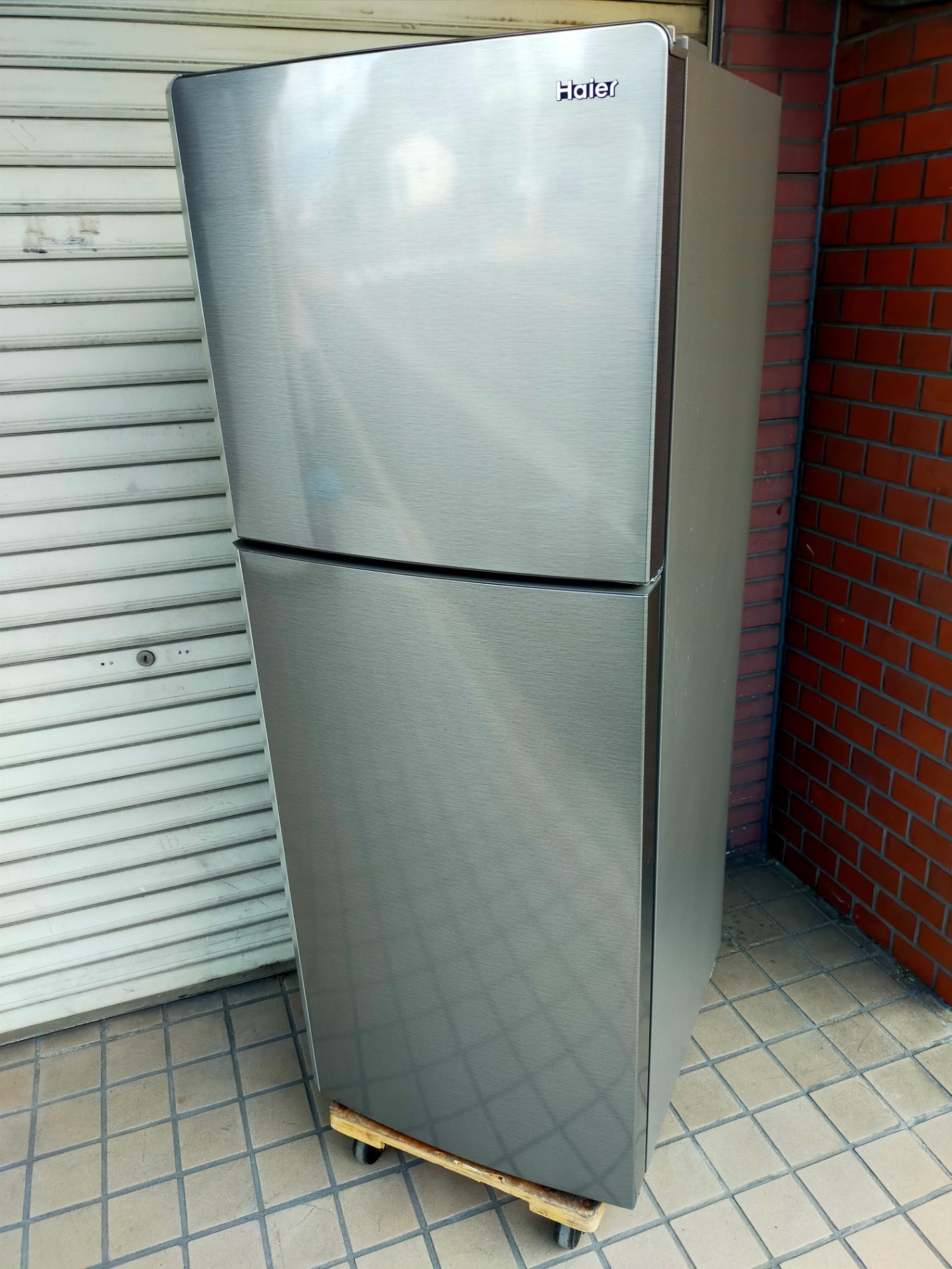 【サテライト】冷蔵庫 ハイアール JR-NF235A-S 235L 2021年製