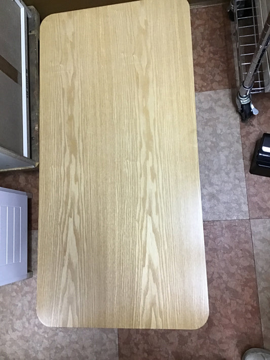 【深草店】 テーブル　幅80㎝　奥行40㎝　高さ37㎝