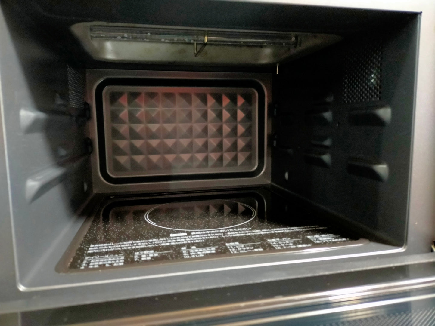 【サテライト】 オーブンレンジ ヤマダ電機 18L YMW-WT18J1  2023年製