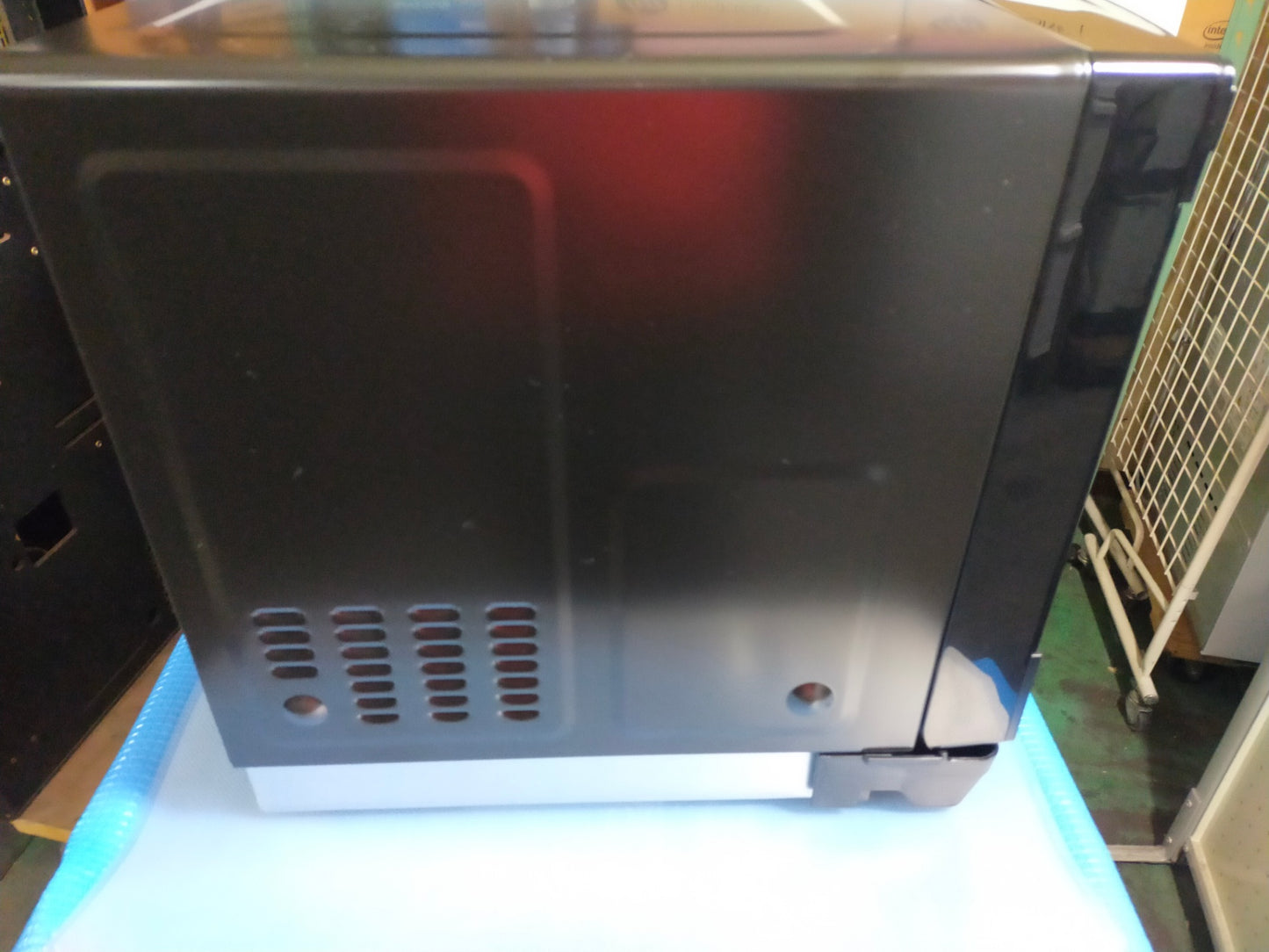 【サテライト】 スチームオーブンレンジ 東芝 26L ER-D70A-K 

 2025年製