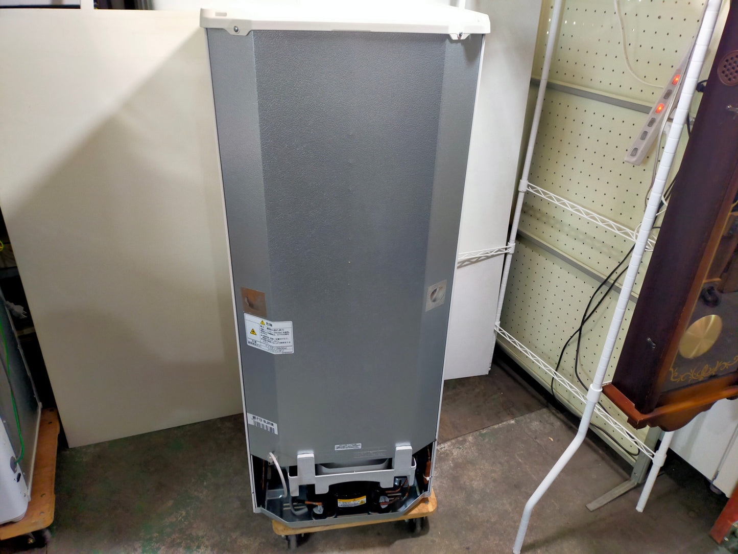 【サテライト】冷蔵庫 三菱電機 MR-P15F-W 146L 2020年製