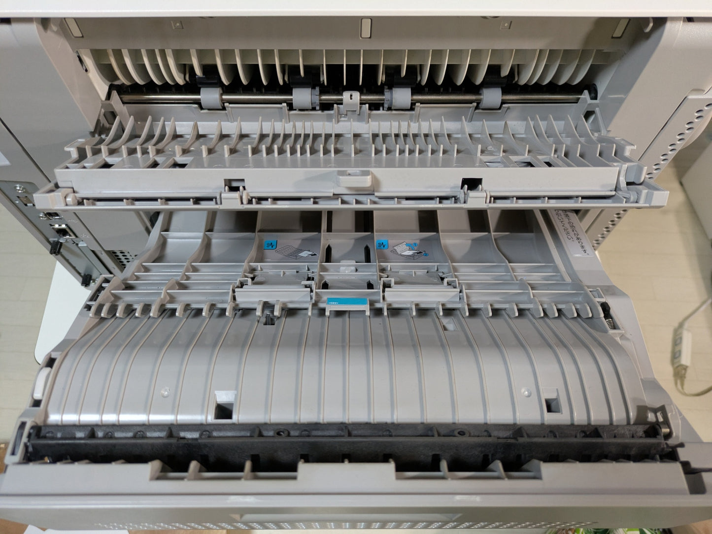 【倉庫保管】 リコー A3フルカラーレーザープリンタ SP C750M カウンタ：カラー2284枚 モノクロ19860枚