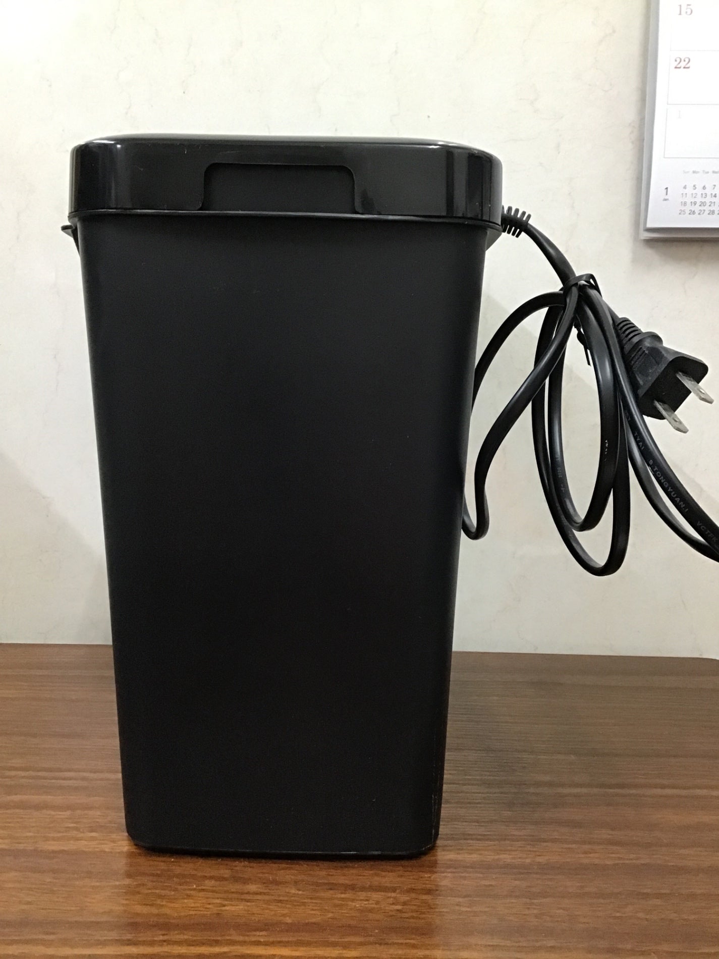 【深草店】 シュレッダー　アイリスオーヤマ