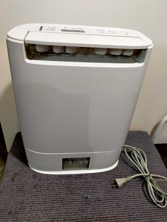 【サテライト】 衣類乾燥除湿器 パナソニック F-YZS60  2019年製