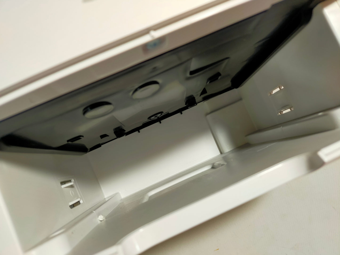 【サテライト】 除湿乾燥機 シャープ CV-R60-W  2023年製