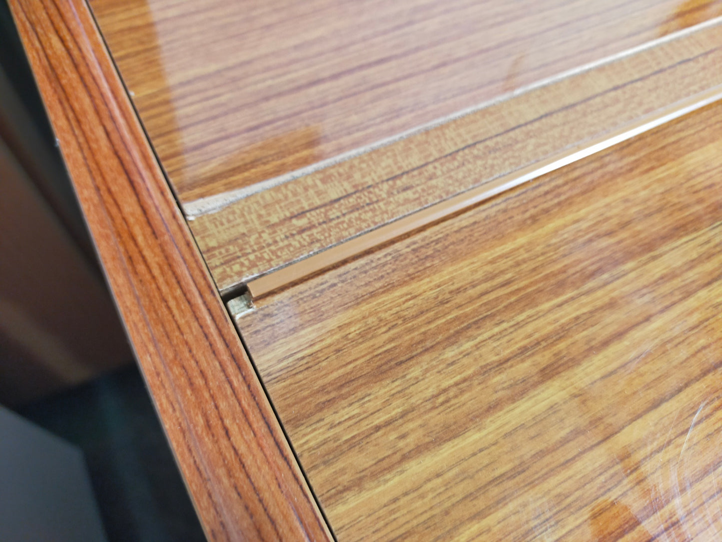 【サテライト】 レトロ 押し入れ箪笥 隠し収納