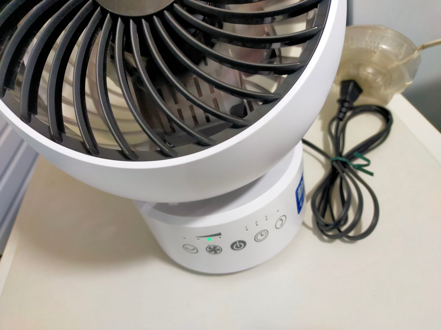 【サテライト】 サーキュレーター 山善 EAR-FKW151E1  2022年製