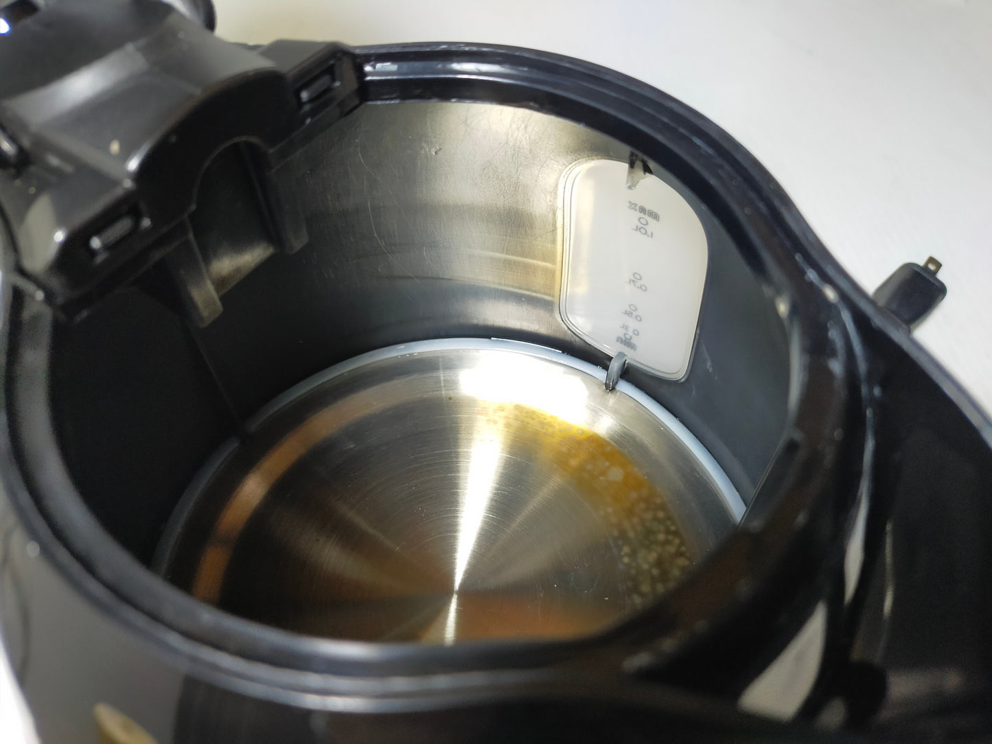 【サテライト】 電気ケトル 1.0L HKT-100