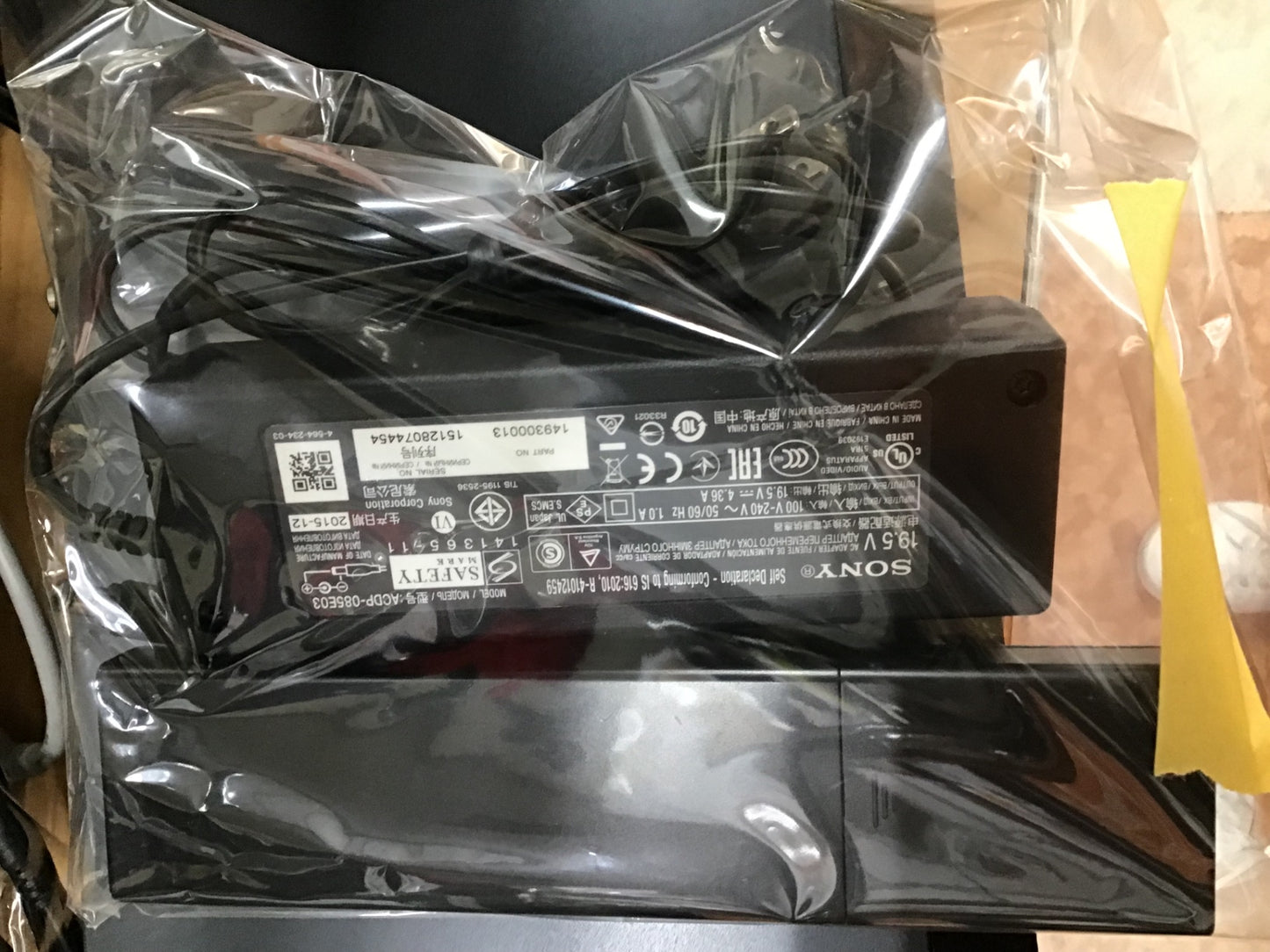 【深草店】 テレビ　東芝　24s22　19年製