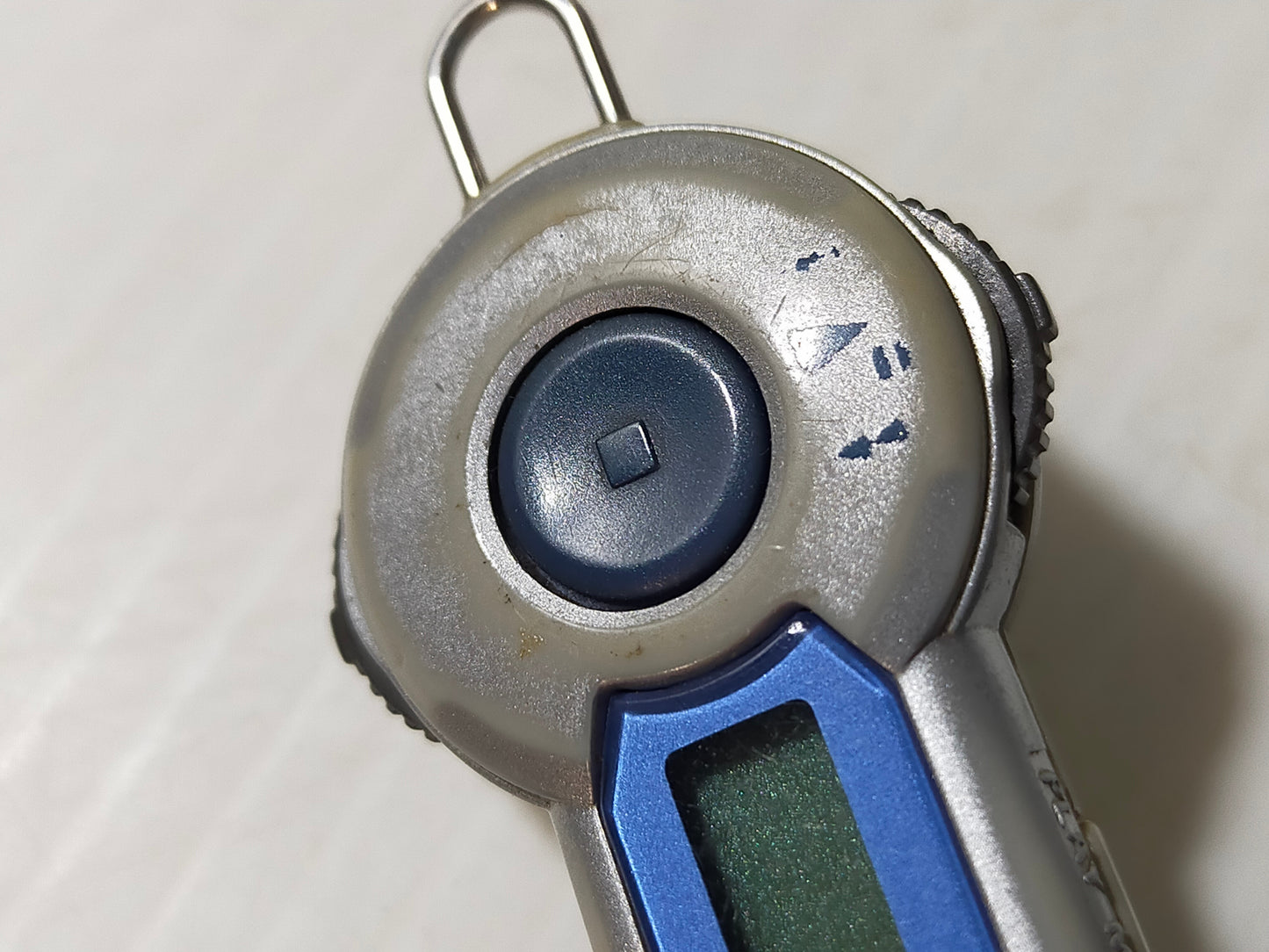 【サテライト】 ポータブルMDプレーヤー シャープ MD-ST531-S