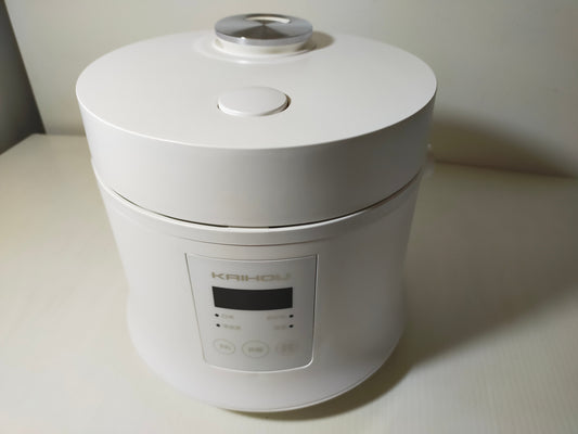 【サテライト】炊飯器 カイホウジャパン 3合炊き KH-SK500WH