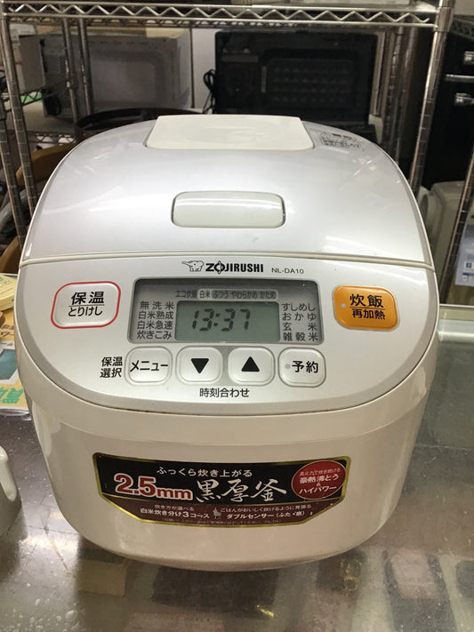 【深草店】 炊飯器　象印　NL-DA10