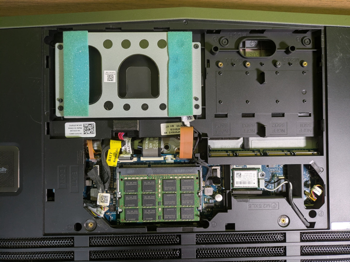 【倉庫保管】 ゲーミングノートPC AlienWare P43F ジャンク