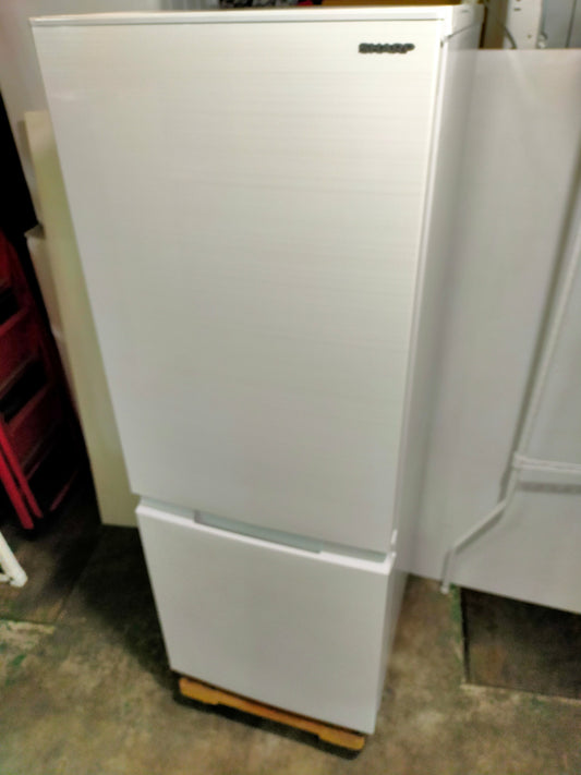 【サテライト】冷蔵庫 シャープ SJ-D18H-W 179L 2022年製