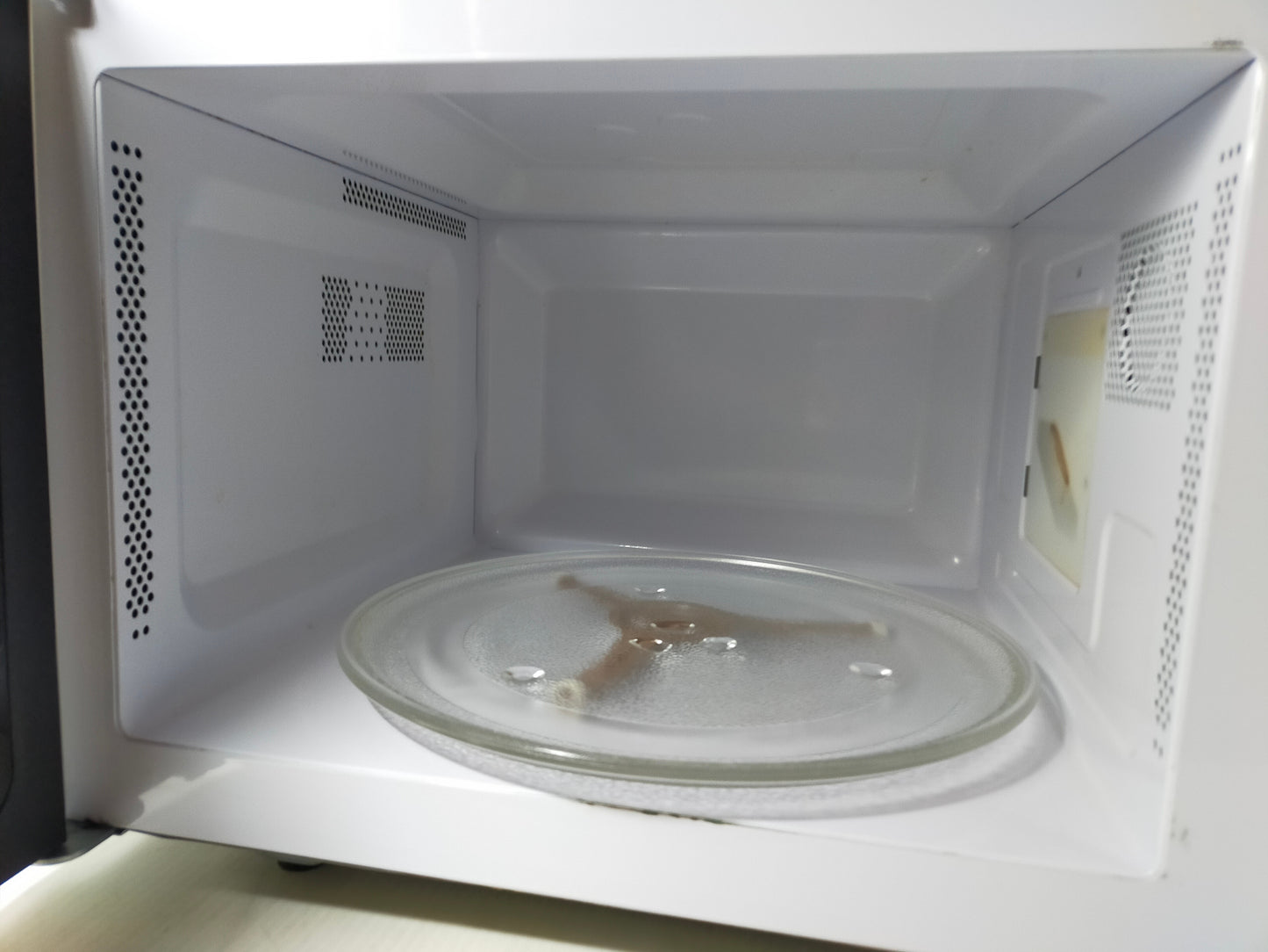 【サテライト】 電子レンジ 日立 50Hz 東日本専用 HMR-TR221-Z5  2022年製